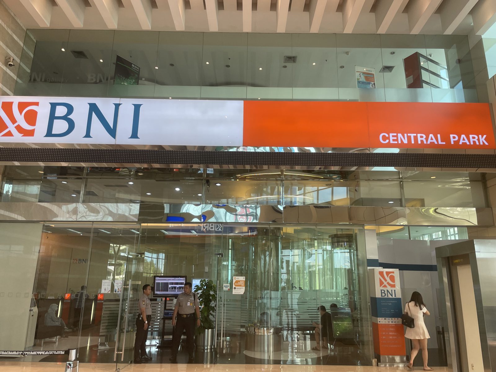 Kredit BNI Tumbuh 24%, tapi NIM Tertekan: Cara Membaca Kinerja Saham Bank